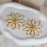 Daisy Studs