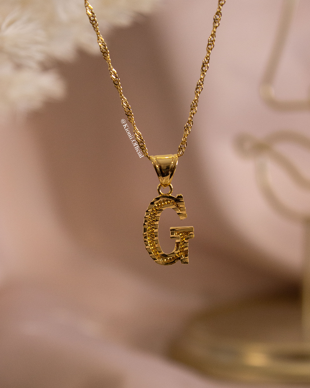 Ciara Initial Necklace (Gold)