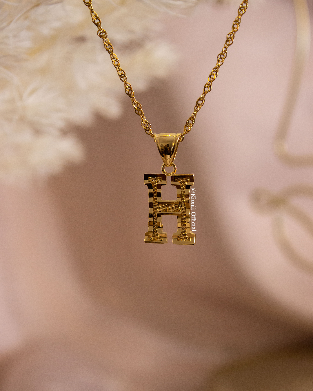 Ciara Initial Necklace (Gold)